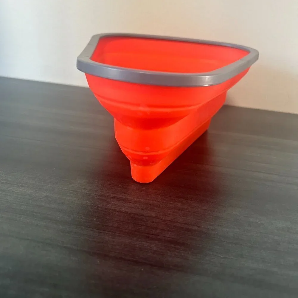 Ultimate Pizza Pack Storage Container Red and Gray EUC